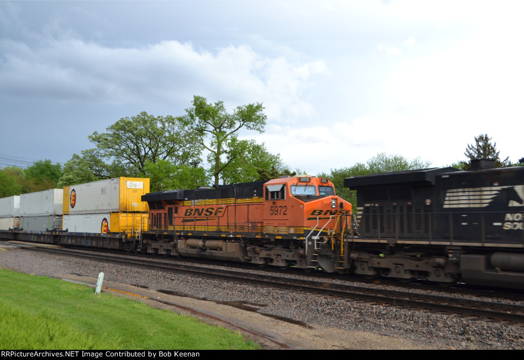 BNSF 5972